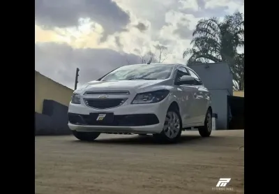 Chevrolet onix 10mt joye 2018