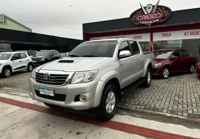 Toyota hilux cd srv d4-d 4x4 3.0 tdi diesel aut
