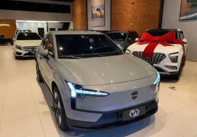Volvo Ex30 2024 E60 core elétrico