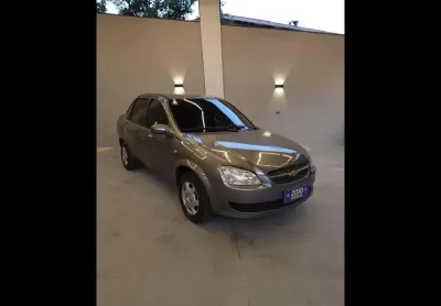 Chevrolet classic ls 2012