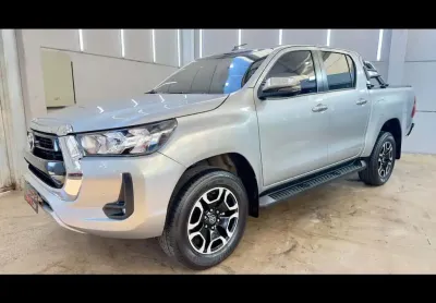 Toyota Hilux CD SRV 4x4 2.8 TDI Diesel Aut.  - Prata - 2023/2024