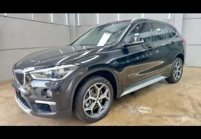 Bmw x1 sdrive 20i 2.0/2.0 tb acti.flex aut. - preta - 2017/2018