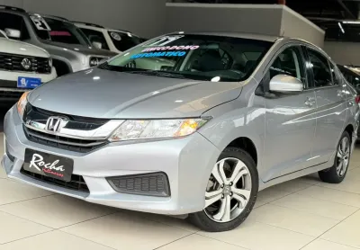 Honda City LX 1.5 CVT único dono com baixa quilometragem super conservado