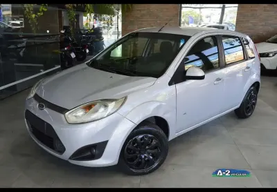 Ford fiesta 1.0mpi 4p 2014