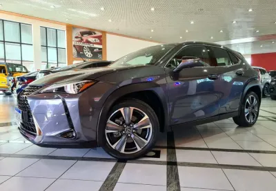 Lexus ux250h luxury 2023