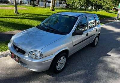 Corsa wind 1.0 mpf/milleniumi/ efi 4p