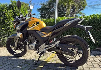 Honda cb twister 2020