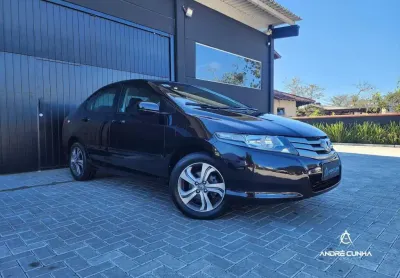 Honda city sedan lx 1.5 flex 16v 4p mec.  - grená - 2013/2013