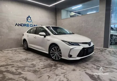 Toyota corolla altis/a.premiu. 2.0 flex 16v aut  - branca - 2022/2023
