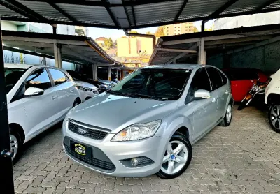 Carro muito bem cuidado!