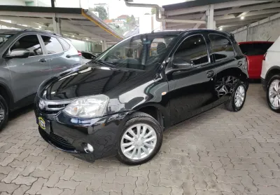 Veículo e excelente estado de conservação