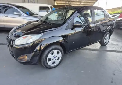 Fiesta Sedan SE 1.6 8v Completo 2014