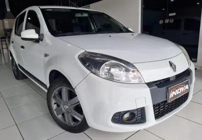 Renault sandero 1.6 expression 2012 branco completo !!!!!