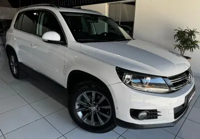 Volkswagen tiguan 2.0 tsi 200cv branca 2013 com teto solar!!!