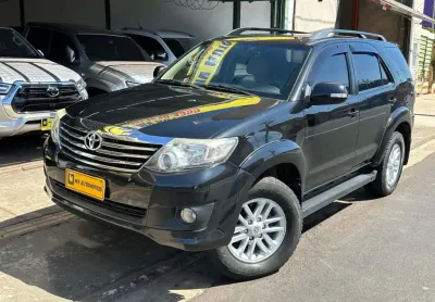 Toyota hilux sw4 2.7 sr 4x2 16v flex 4p automático