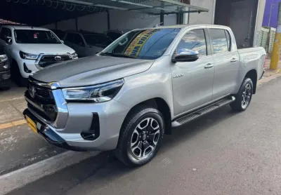 Toyota hilux 2.8 d-4d turbo diesel cd srx limited 4x4 automático