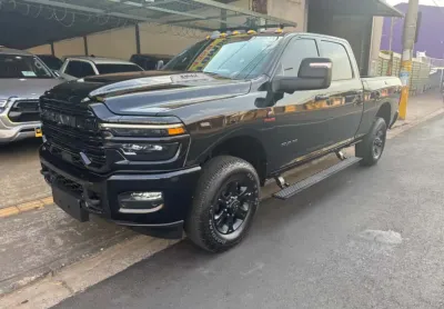 Ram 3500 6.7 i6 turbo diesel laramie night edition cd 4x4 automático