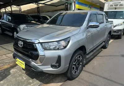 Toyota hilux 2.7 vvt-i flex cd srv 4x2 automático