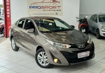 Toyota yaris sedan flex automático