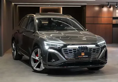 Audi q8 e tron 55 launch edition  2024 / 8.500 km