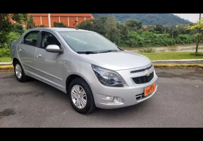 Chevrolet cobalt 1.8 ltz - prata - 2013/2014