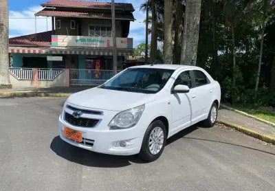 Chevrolet cobalt 1.4 ltz - branca - 2012/2012