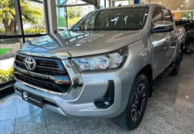 Toyota hilux 2.8 d-4d turbo cd srv 4x4 - 2023/2024