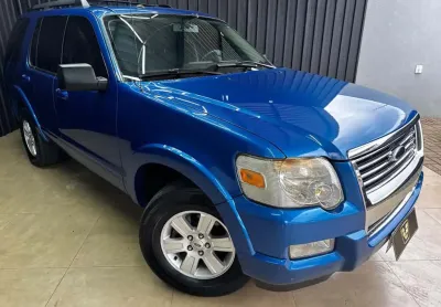 Ford explorer xlt 4x2 2010