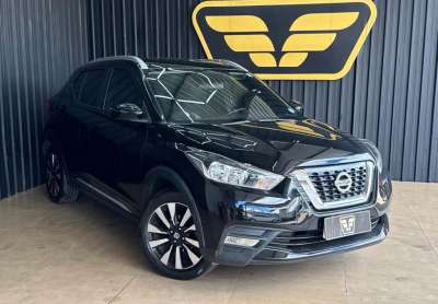 Nissan kicks sv cvt 2017