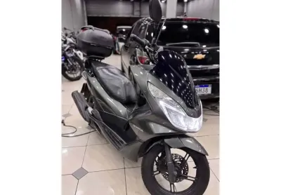 Honda pcx 150 2016