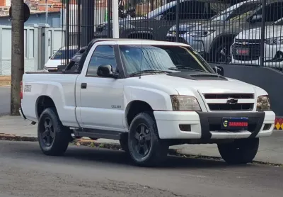 Chevrolet s10 p-up colina 2.8 tdi 4x2/4x4 cs dies.