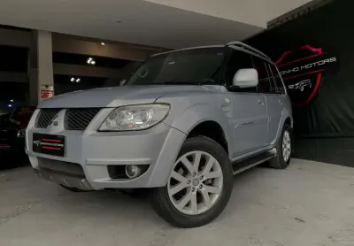 Mitsubishi pajero tr4 flex automático