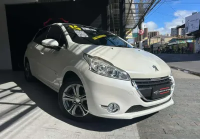 Peugeot 208 flex automático griffe 1.6