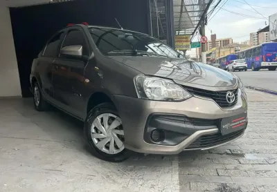 Toyota etios sedan flex automático