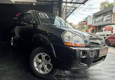 Hyundai Tucson Gasolina Automático 2.0 