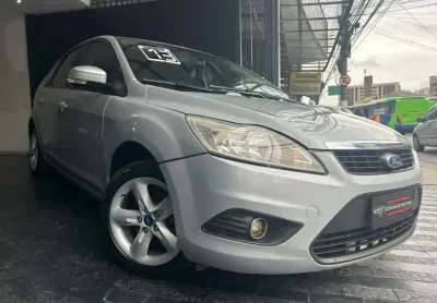 Ford Focus Hatch GLX 2.0 Flex Automático