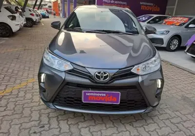 Toyota yaris yaris 1.5 xl plus connect cvt