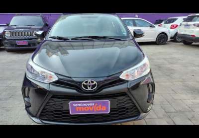 Toyota yaris yaris 1.5 xl plus connect cvt