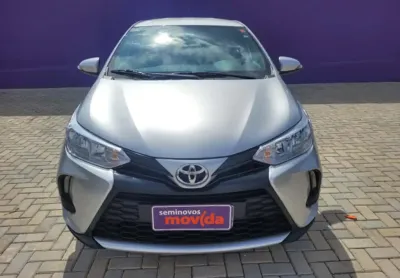 Toyota yaris yaris 1.5 xl plus connect cvt