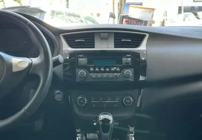 Nissan sentra 20s cvt 2019