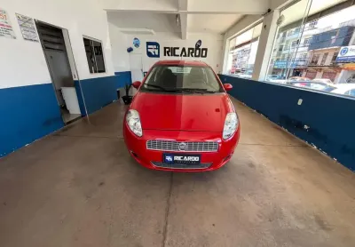 Fiat punto 1.4 attractive italia 8v flex 4p manual 2012