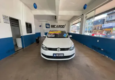 Volkswagen gol 1.0 comfortline 4p 2015