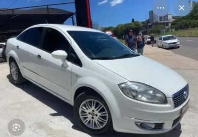 Fiat linea essence 1.8 - branca - 2012/2013