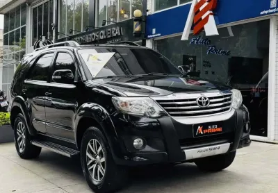 Toyota hilux sw4 2013 2.7 sr 4x2 16v flex 4p automático