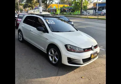 Volkswagen golf gasolina automático