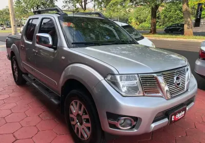 Nissan frontier sl 4x4 2015