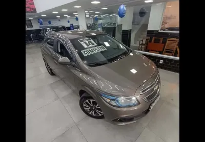 Onix hatch ltz 1.4 8v flexpower 5p mec.