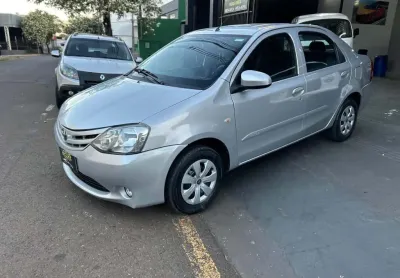 Toyota etios sd x 2014