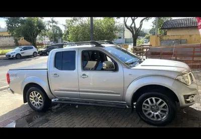 Nissan frontier sl 4x4 2016