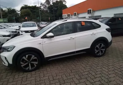 Volkswagen Nivus 2024 1.0 200 tsi total flex highline automático